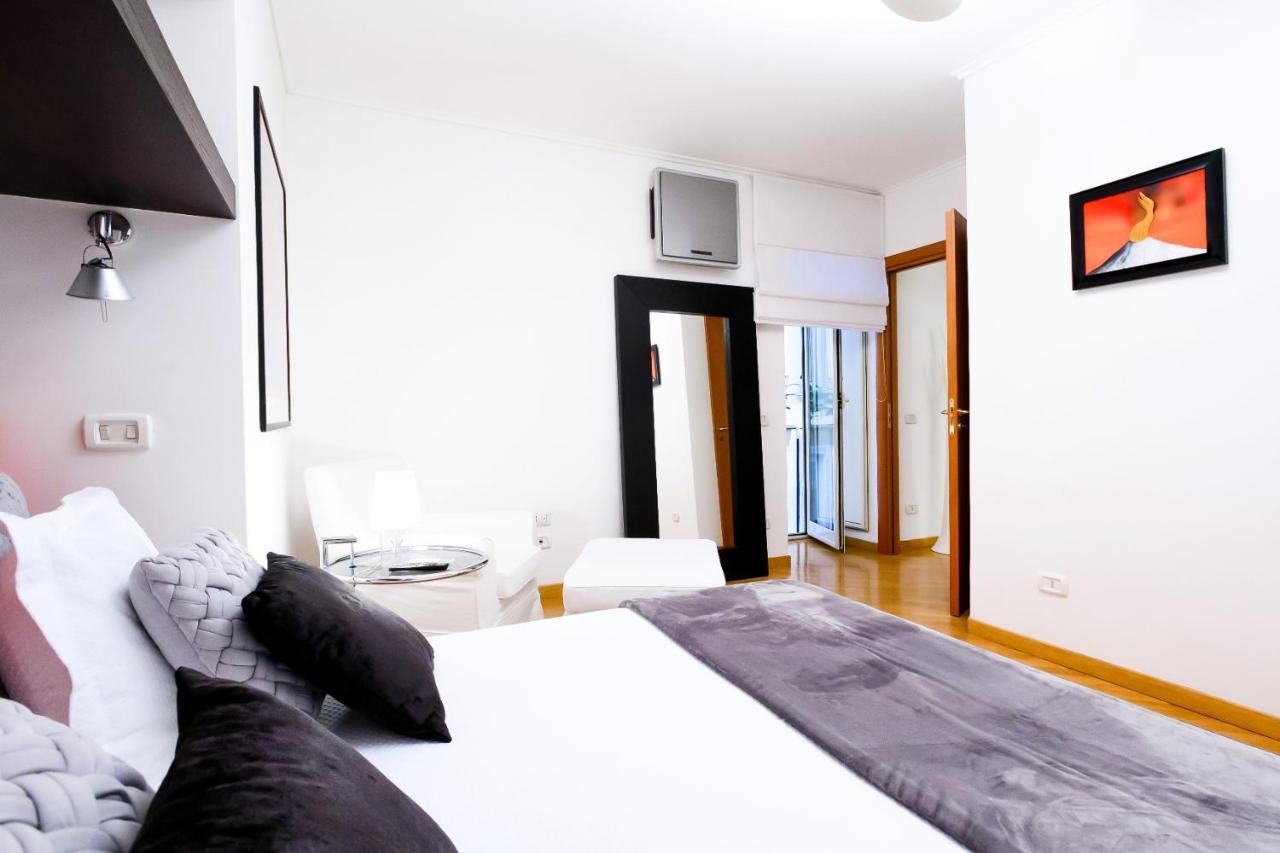 נאפולי Nipare Suite - Dimore Partenopee מראה חיצוני תמונה